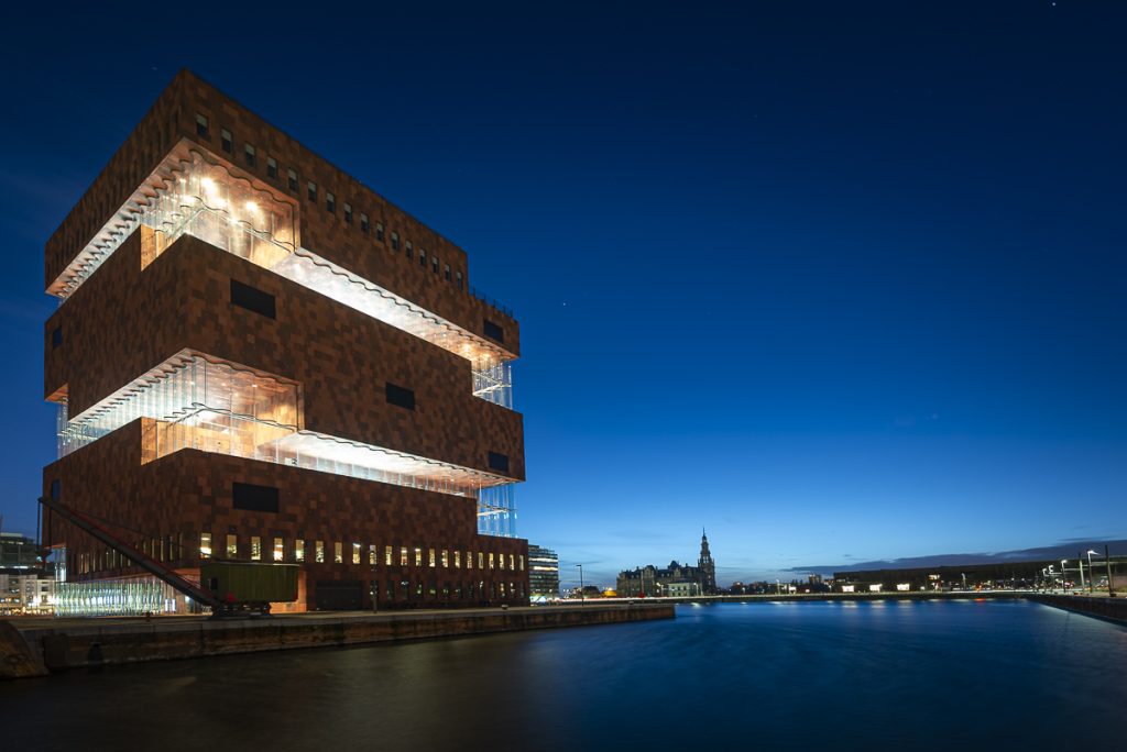 MAS Anvers la nuit