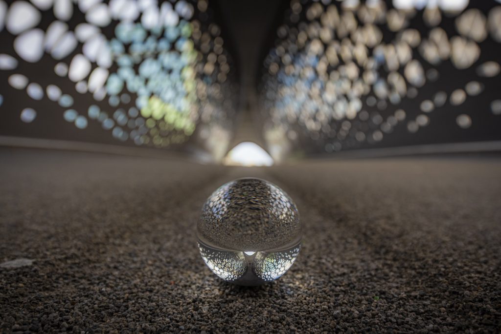 Tunnel à vélo Anvers , lensball